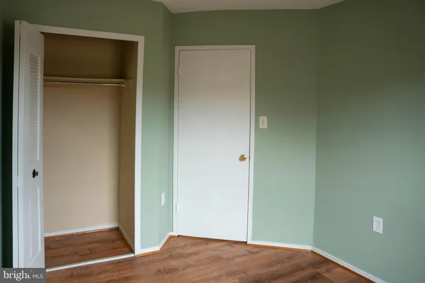 $2,850 | 8654 Venoy Court, Alexandria, VA 22309