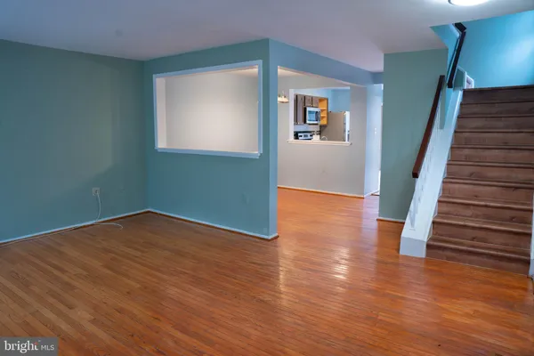$2,850 | 8654 Venoy Court, Alexandria, VA 22309