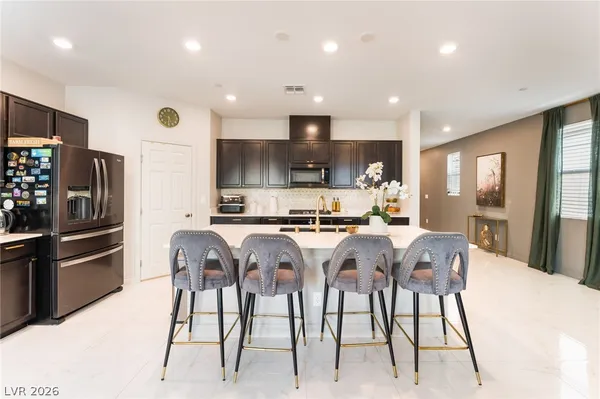 $2,800 | 8448 Vulturo Avenue, Las Vegas, NV 89149