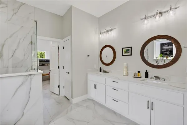 $649,000 | 233 Hide-A-Away Drive, Mabank, TX 75156