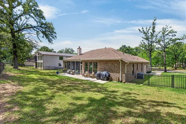 $649,000 | 233 Hide-A-Away Drive, Mabank, TX 75156