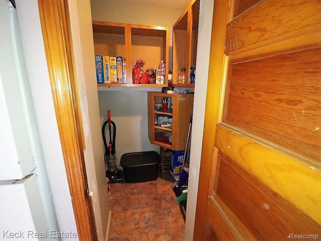 887 Lasalle Road Monroe, MI 48162 - Photo 29 of 61 12.jpg