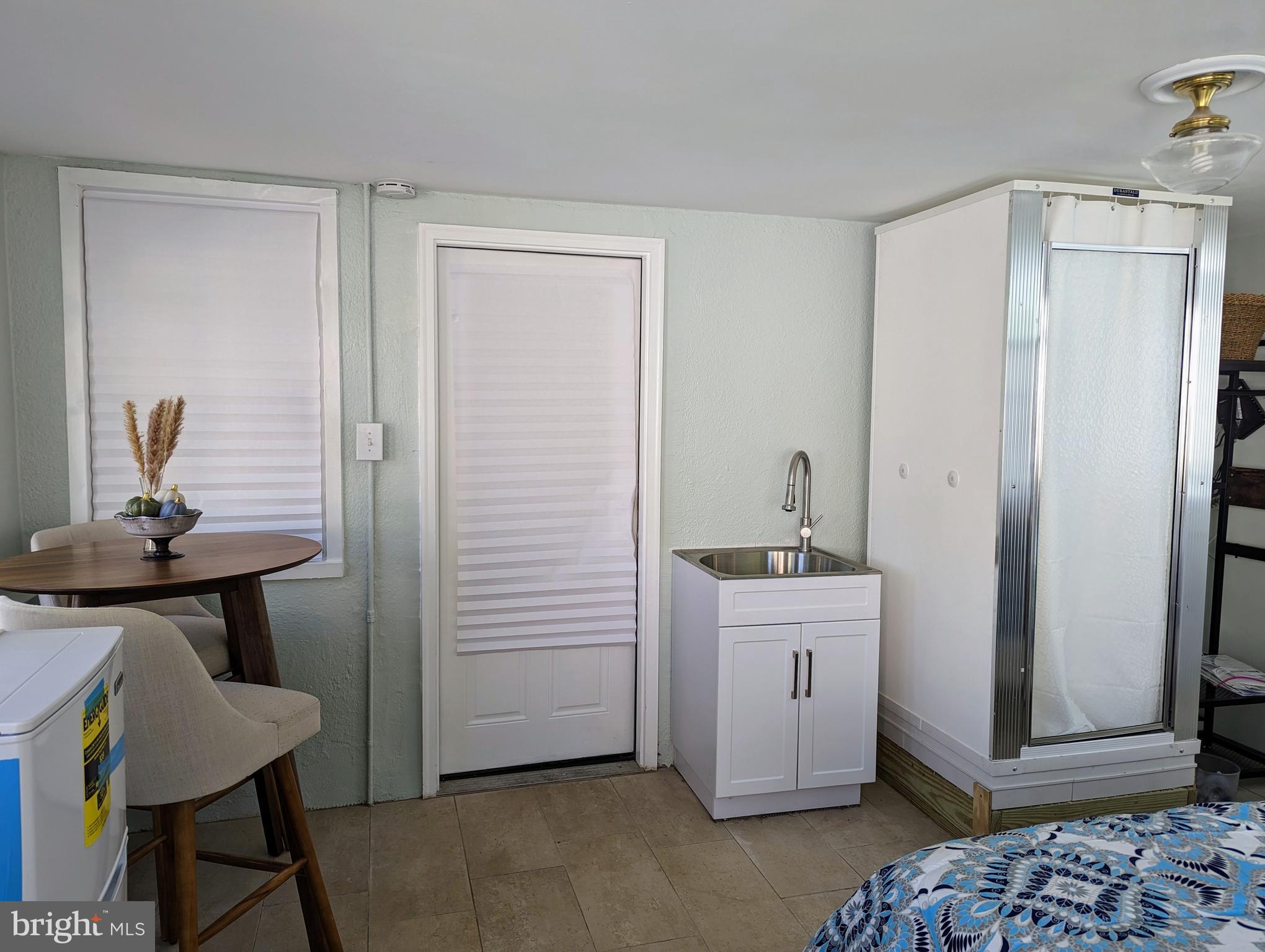 1002 Upton Road Glen Burnie, MD 21060 - Photo 3 of 11