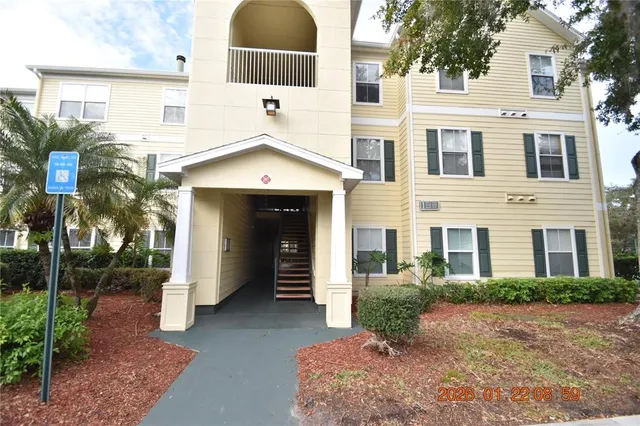 $1,550 | 18573 Bridle Club Drive, Unit 18573, Tampa, FL 33647