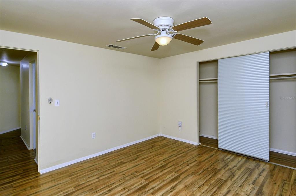 2512 Post Road Sarasota, FL 34231 - Photo 15 of 26