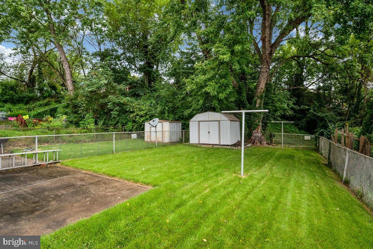 3314 Kessler Court Baltimore, MD 21227 - Photo 21 of 25 Backyard