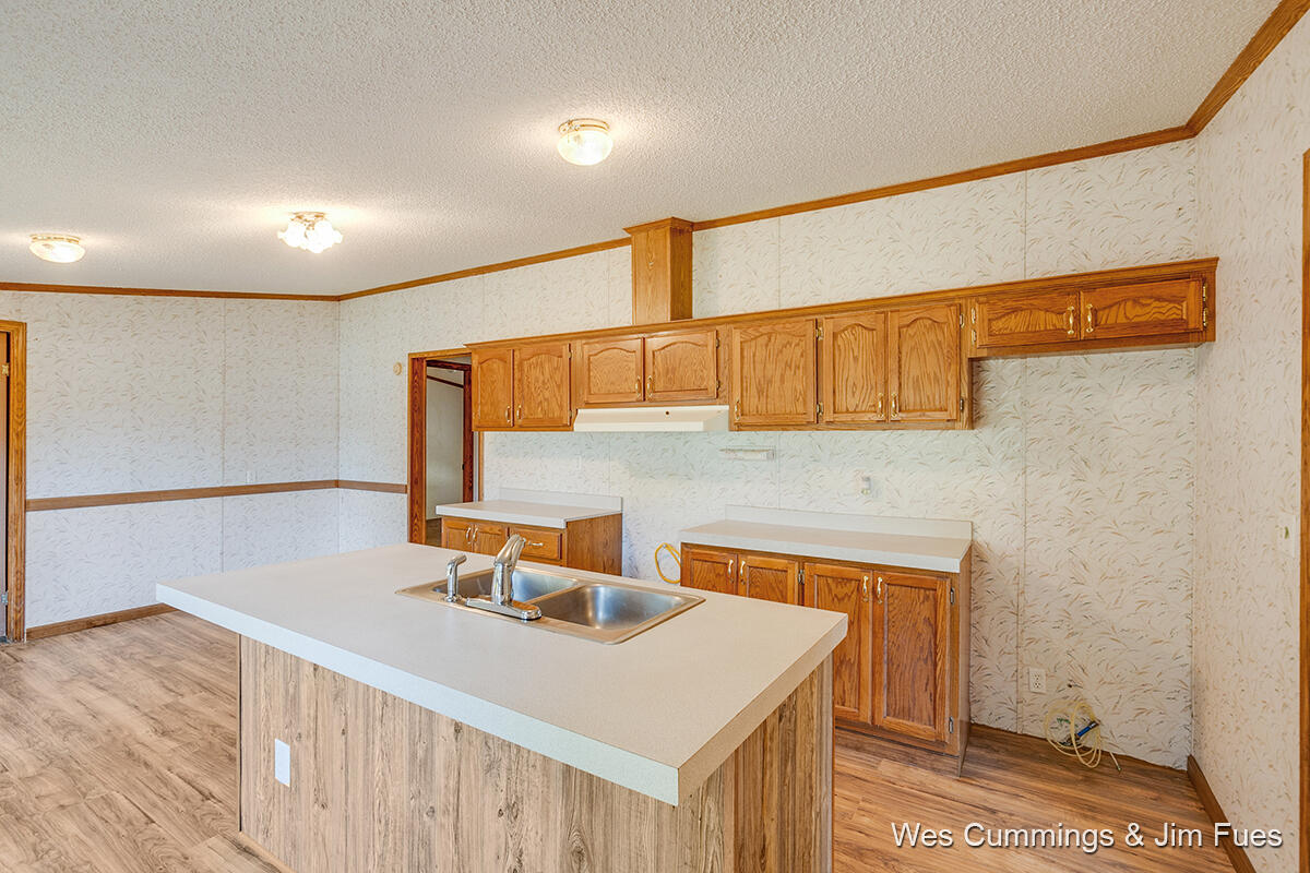 2712 West Long Lake Road Orleans, MI 48865 - Photo 11 of 33 IMG_1008