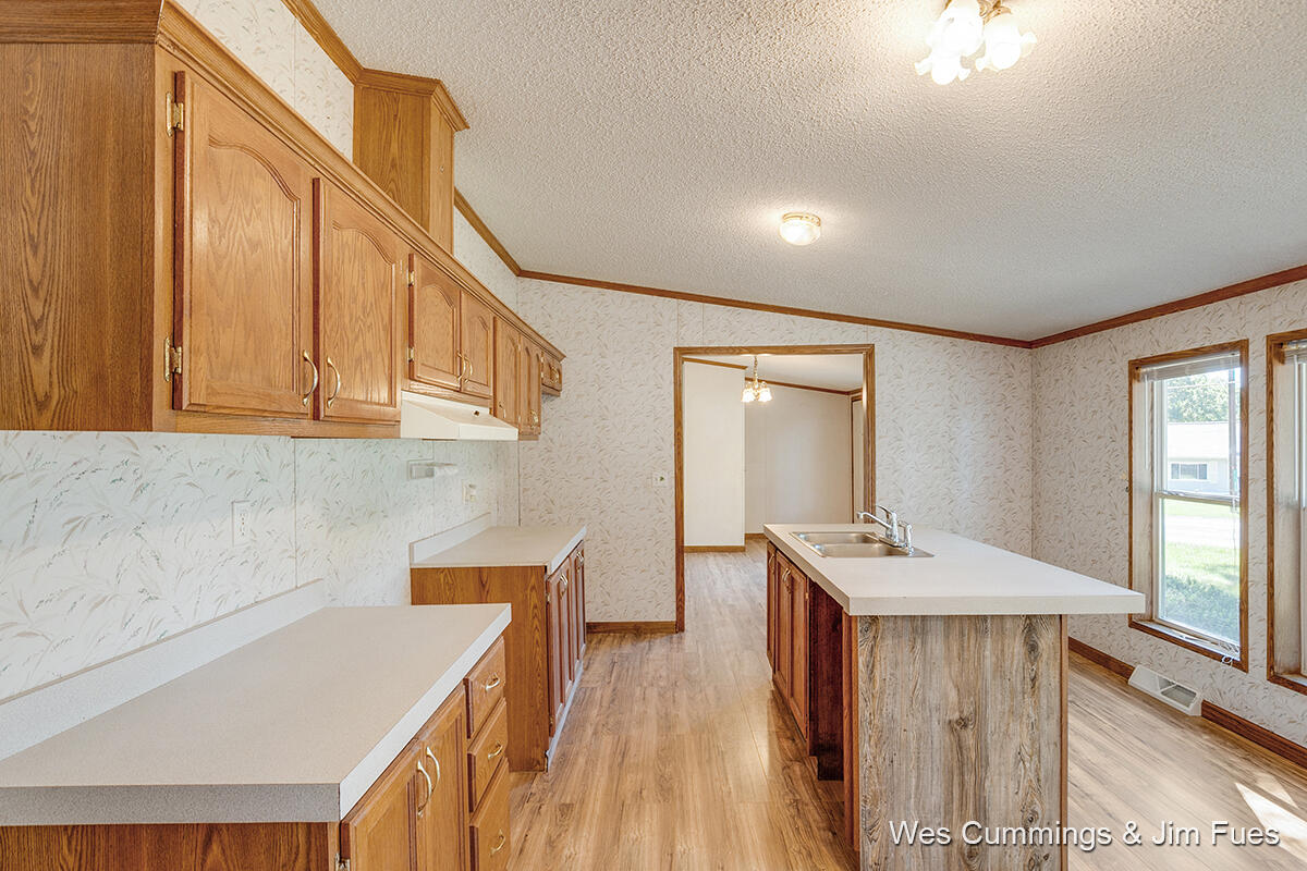 2712 West Long Lake Road Orleans, MI 48865 - Photo 13 of 33 IMG_1010