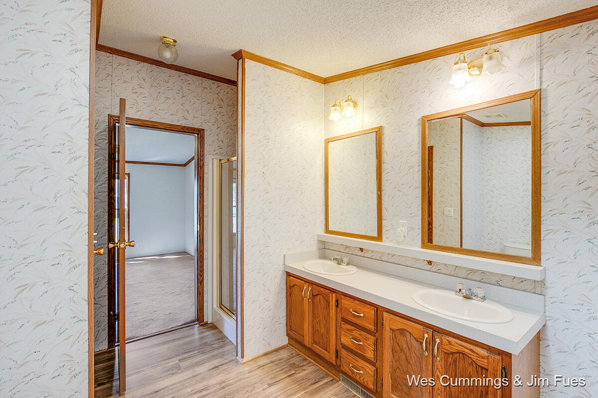 2712 West Long Lake Road Orleans, MI 48865 - Photo 18 of 33 IMG_1015