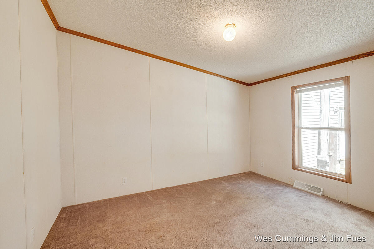 2712 West Long Lake Road Orleans, MI 48865 - Photo 19 of 33 IMG_1016