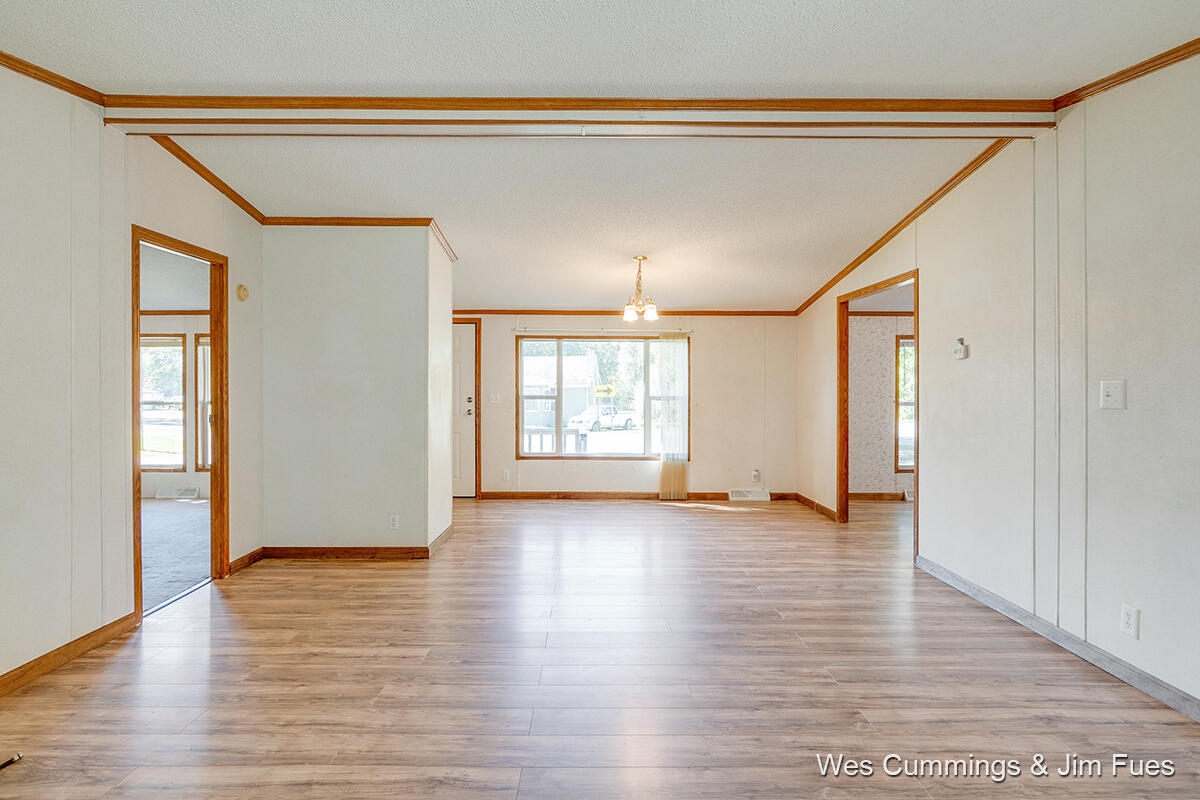 2712 West Long Lake Road Orleans, MI 48865 - Photo 6 of 33 IMG_1003