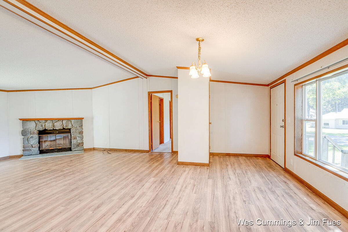 2712 West Long Lake Road Orleans, MI 48865 - Photo 7 of 33 IMG_1004