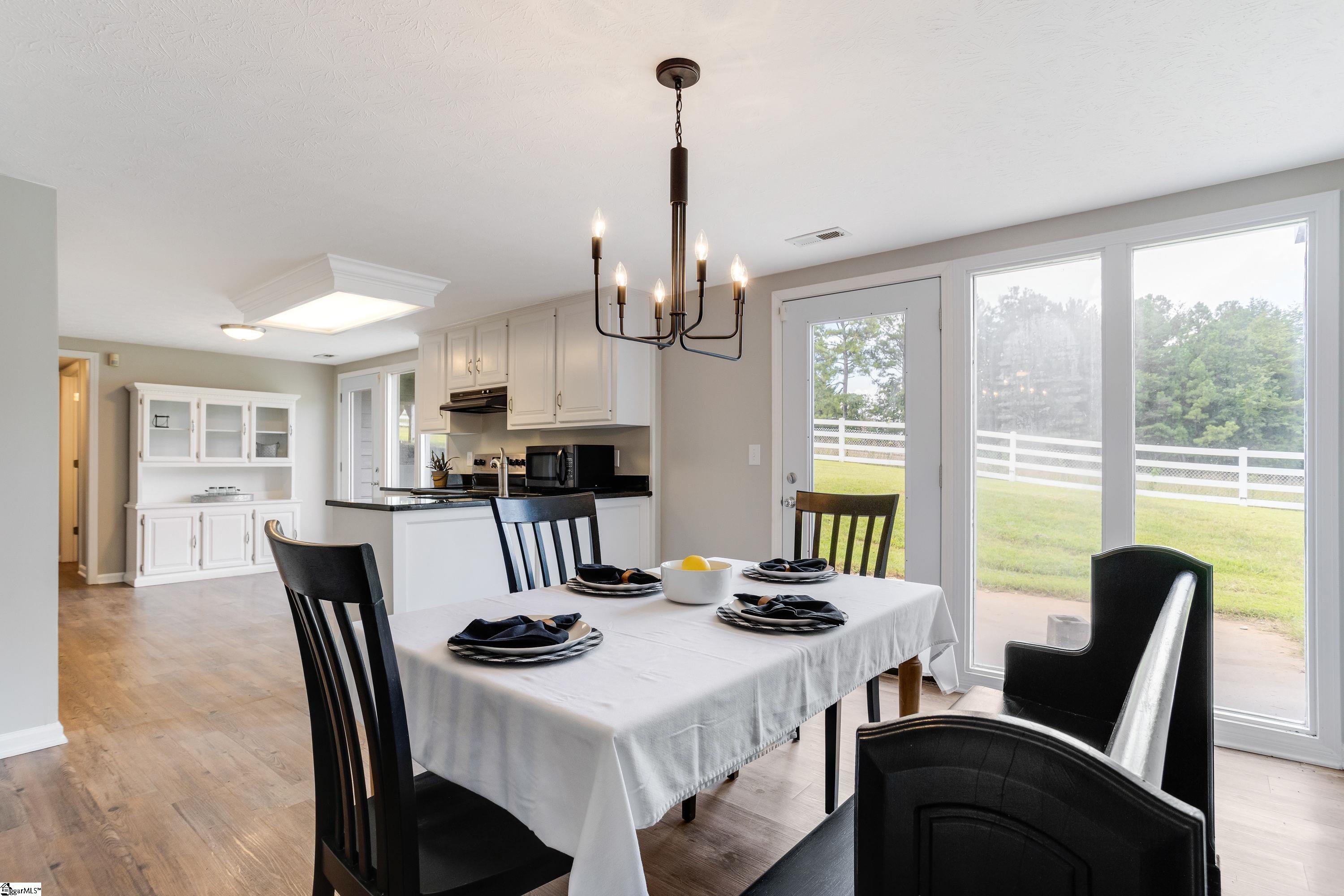 6806 Mountain View Road Taylors, SC 29687 - Photo 22 of 34 Gallery Image 22