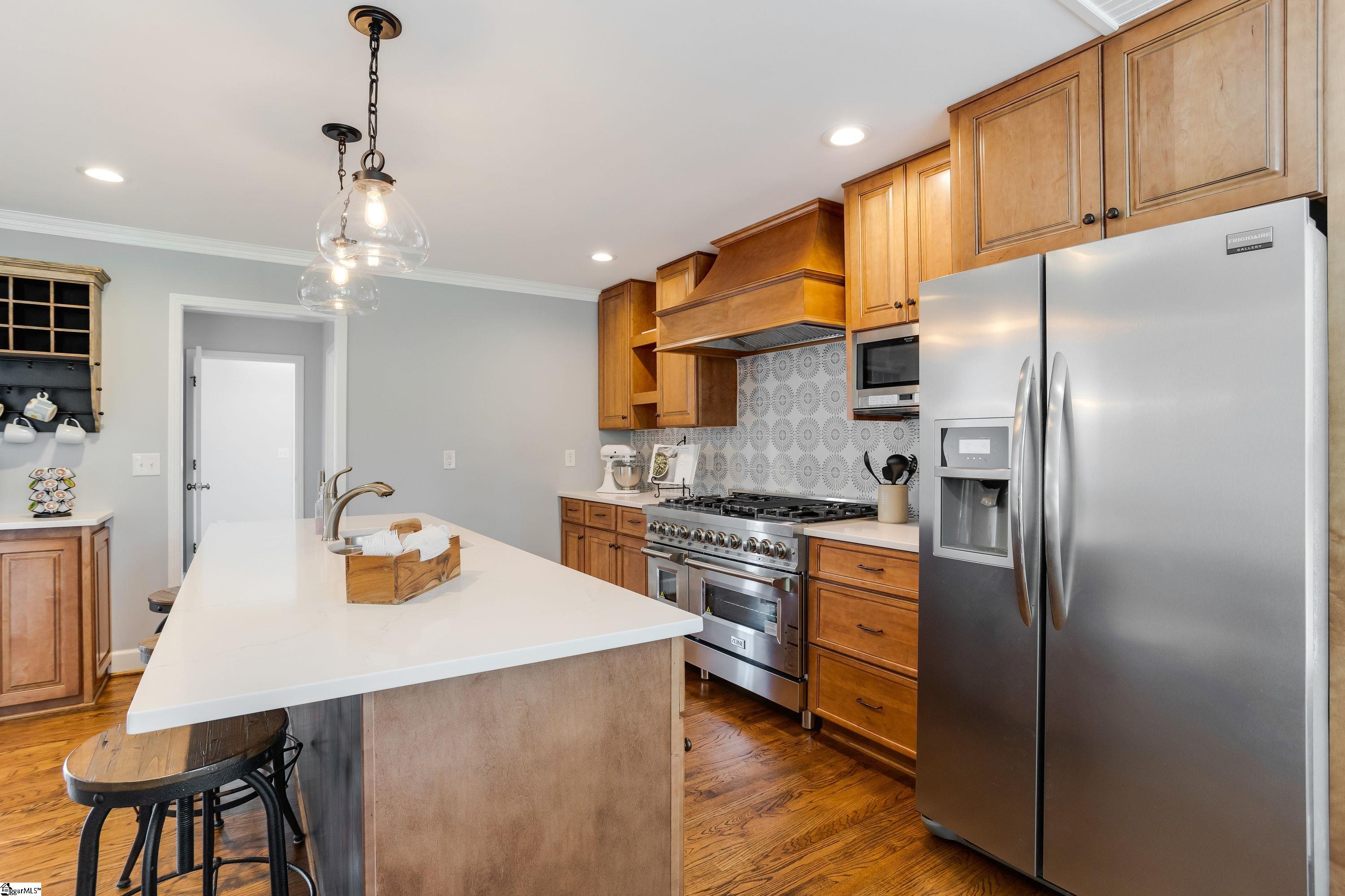 6806 Mountain View Road Taylors, SC 29687 - Photo 10 of 34 Gallery Image 10
