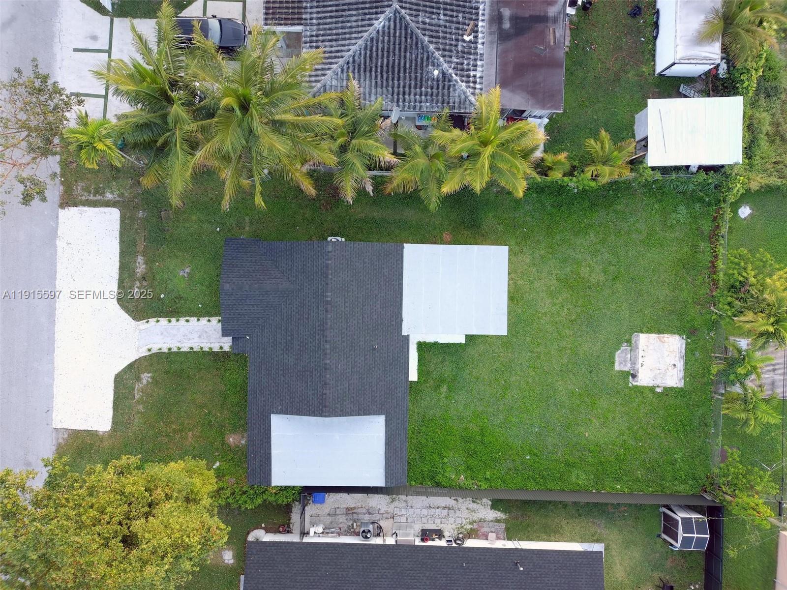 216 Northeast 160th Street Miami, FL 33162 - Photo 28 of 31