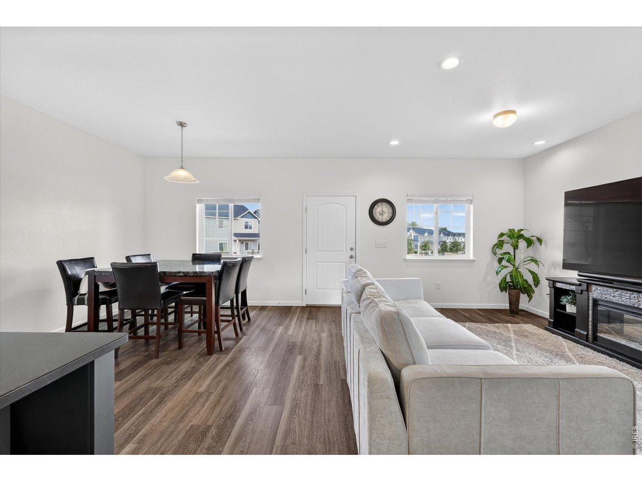 4355 24th Street Road, Unit 3301 Greeley, CO 80634 - Photo 5 of 37