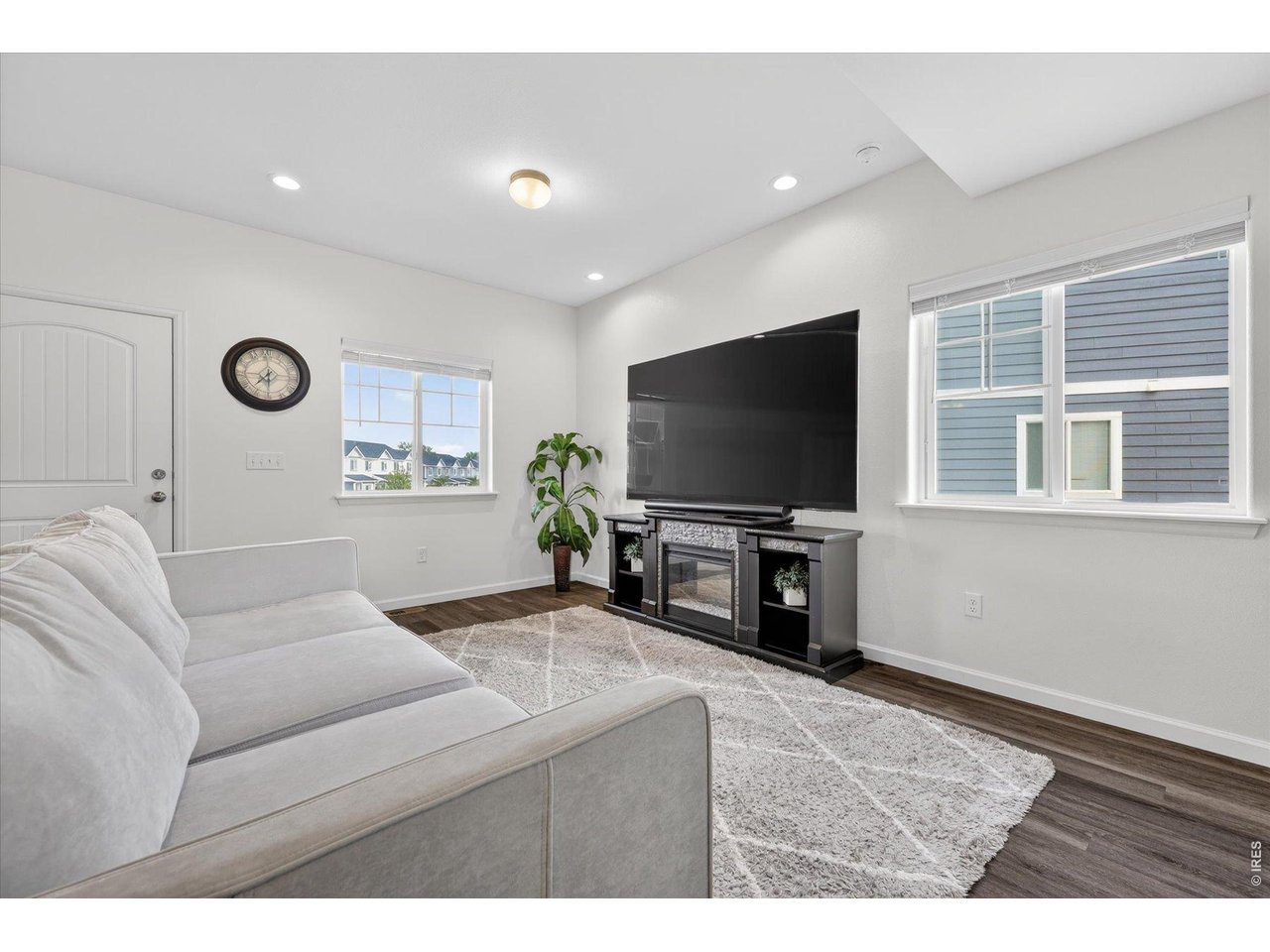 4355 24th Street Road, Unit 3301 Greeley, CO 80634 - Photo 6 of 37