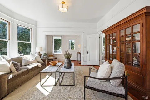 $3,100,000 | 1375 Gossage Avenue, Petaluma, CA 94952