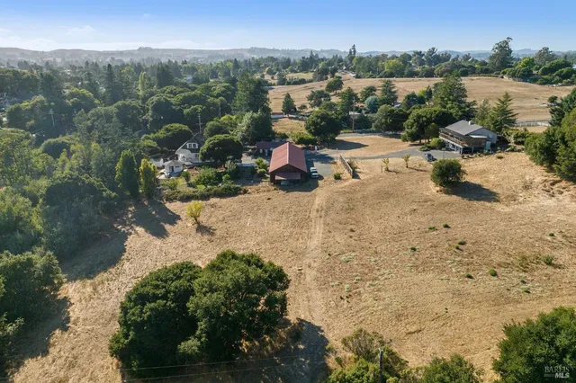 $3,100,000 | 1375 Gossage Avenue, Petaluma, CA 94952