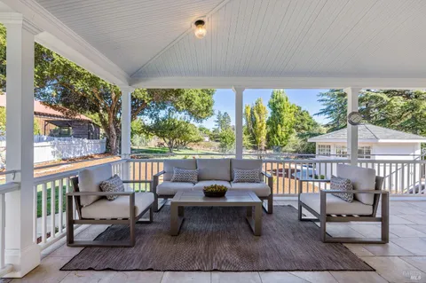 $3,100,000 | 1375 Gossage Avenue, Petaluma, CA 94952