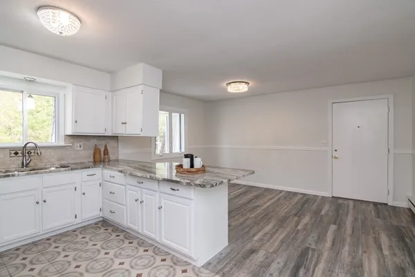 $199,000 | 20 Lawrence Avenue, Unit 32C, South Hadley, MA 01075