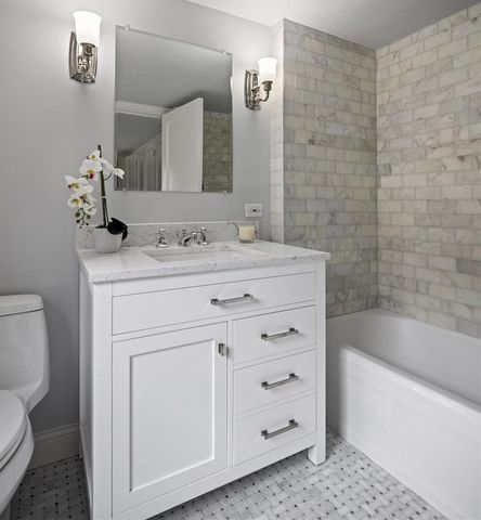 $2,739,000 | 62 Woodley Road, Winnetka, IL 60093