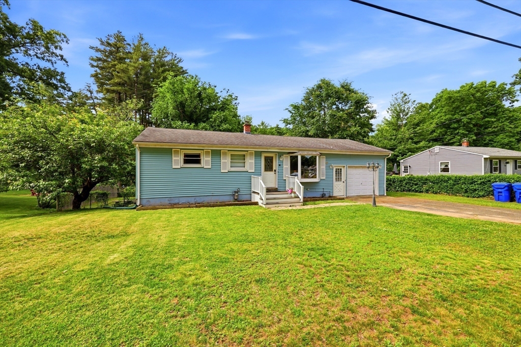 346 Newhouse Street Springfield, MA 01118 - Photo 25 of 27
