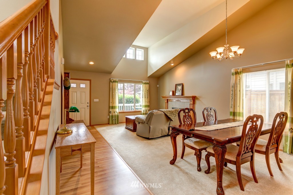 4226 154th Place Southeast Bothell, WA 98012 - Photo 6 of 21 Gallery Image 6