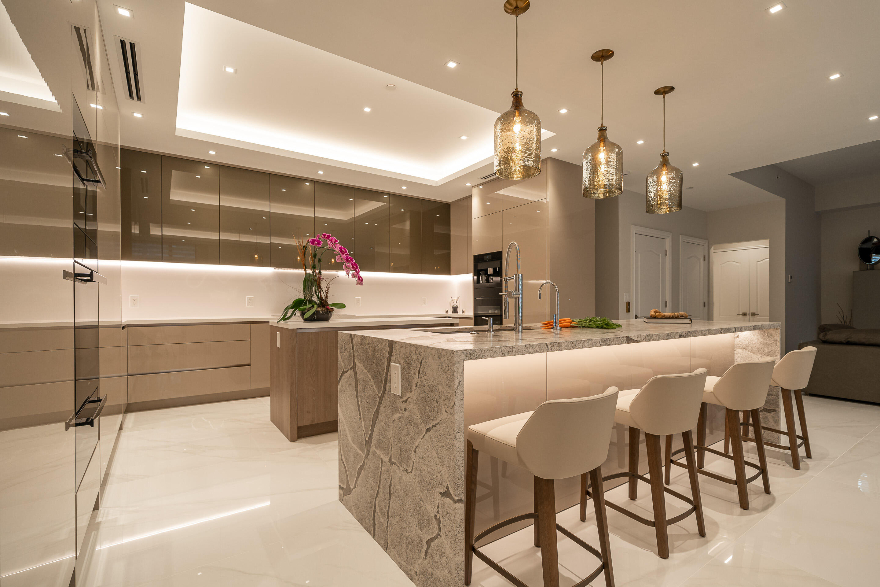 200 East Palmetto Park Road, Unit TH2 Boca Raton, FL 33432 - Photo 4 of 46 DSC04871