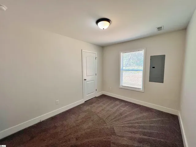 $389,900 | 1735 Inman Road, Wellford, SC 29385