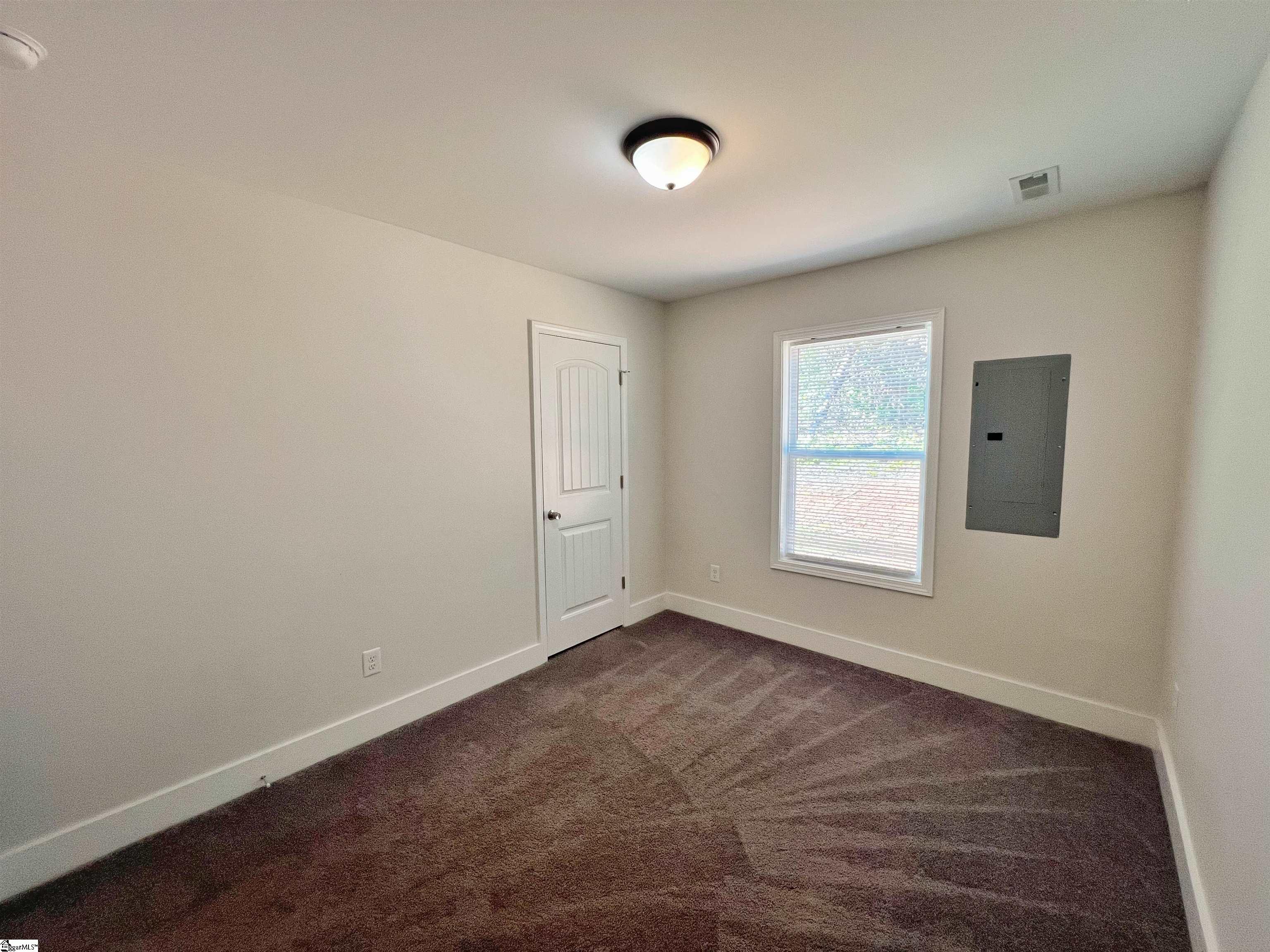 1735 Inman Road Wellford, SC 29385 - Photo 17 of 29