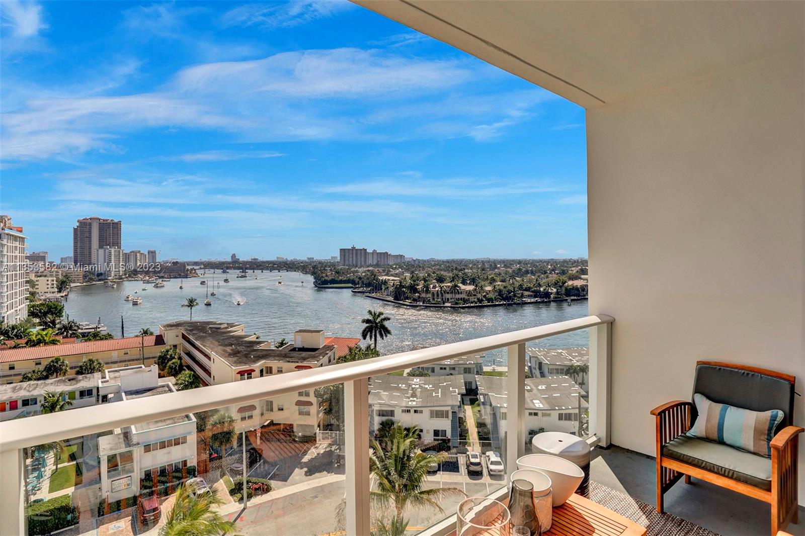 401 North Birch Road, Unit 903 Fort Lauderdale, FL 33304 - Photo 19 of 42