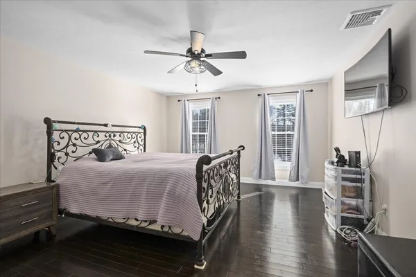 $999,999 | 2 Hemlock Street, Paxton, MA 01612