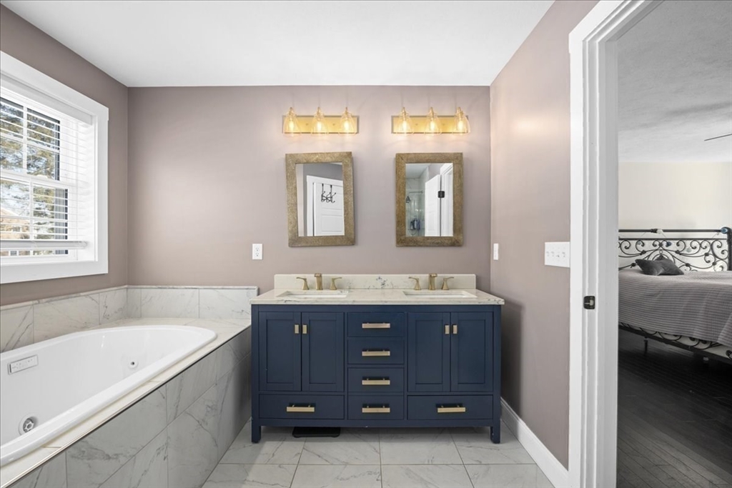 2 Hemlock Street Paxton, MA 01612 - Photo 15 of 30