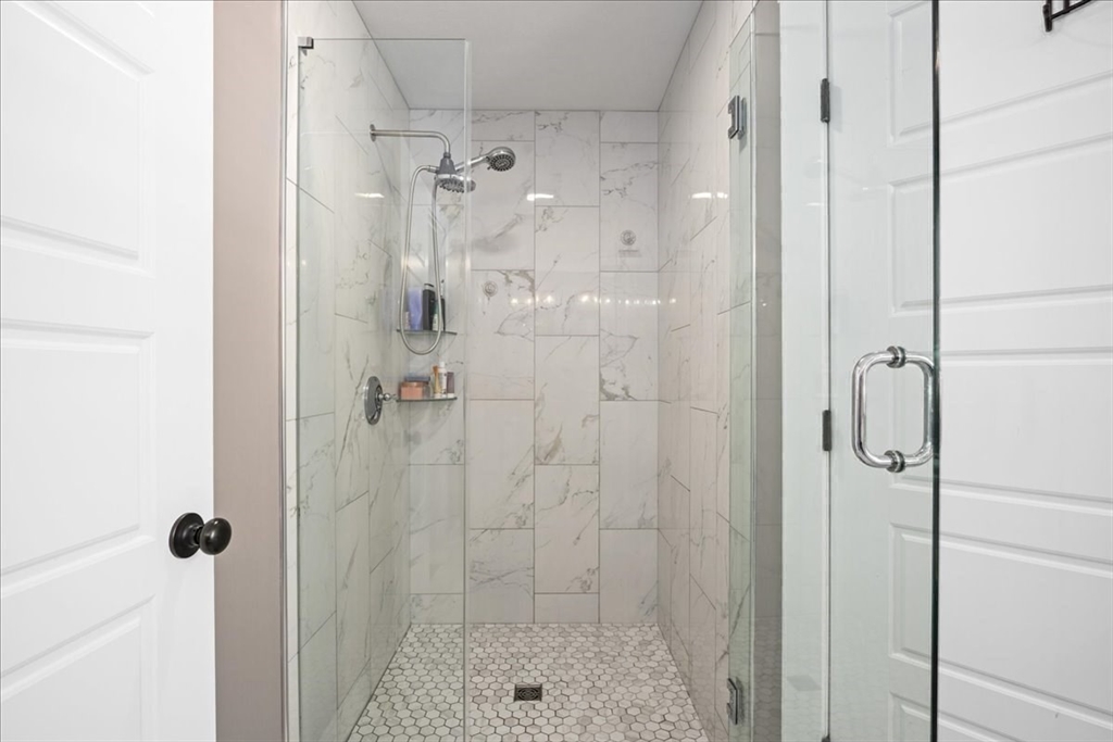 2 Hemlock Street Paxton, MA 01612 - Photo 16 of 30