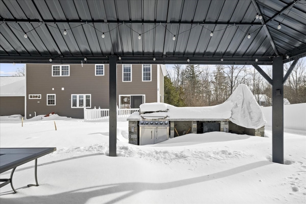 2 Hemlock Street Paxton, MA 01612 - Photo 22 of 30