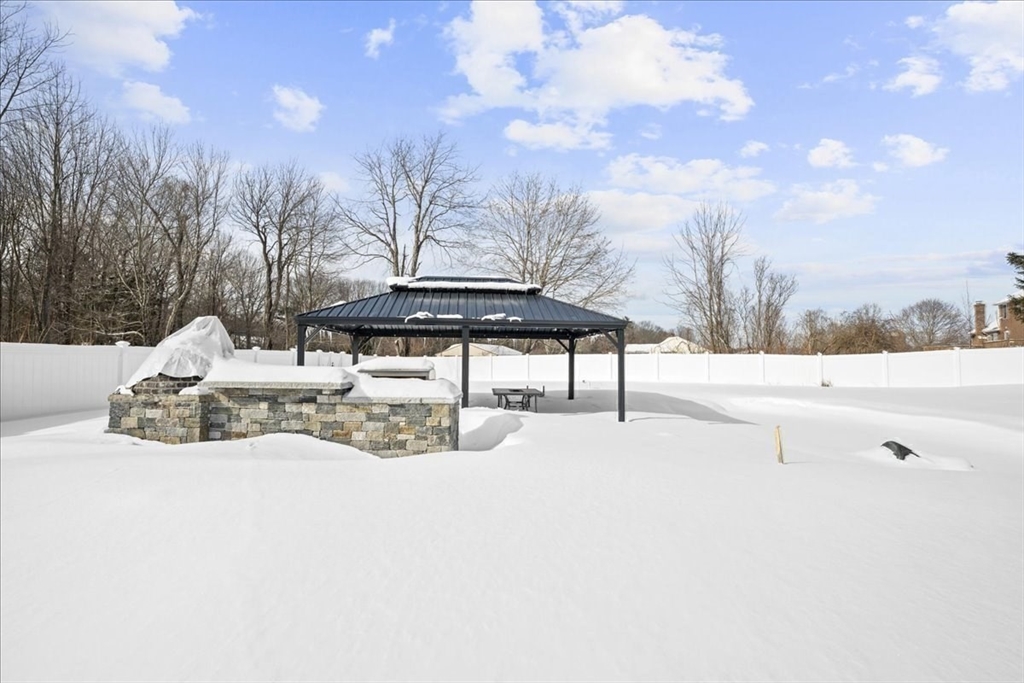 2 Hemlock Street Paxton, MA 01612 - Photo 23 of 30