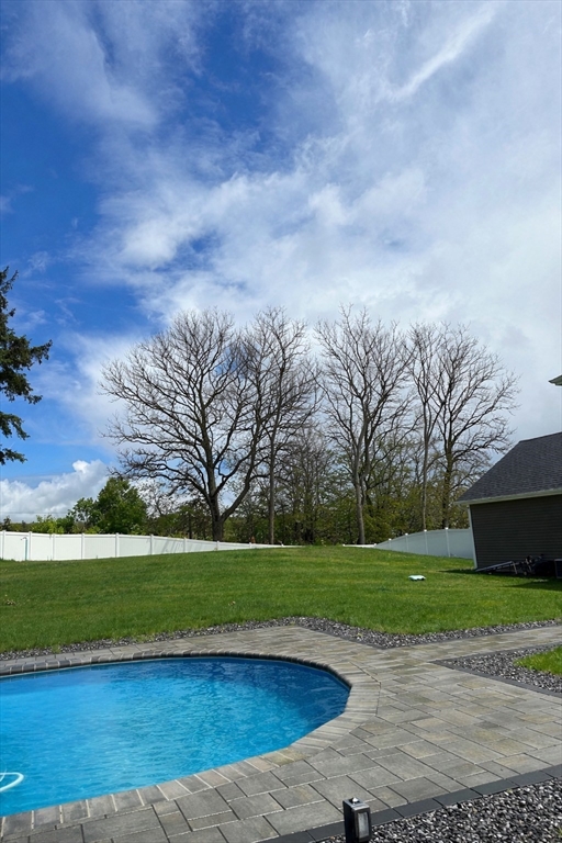 2 Hemlock Street Paxton, MA 01612 - Photo 26 of 30