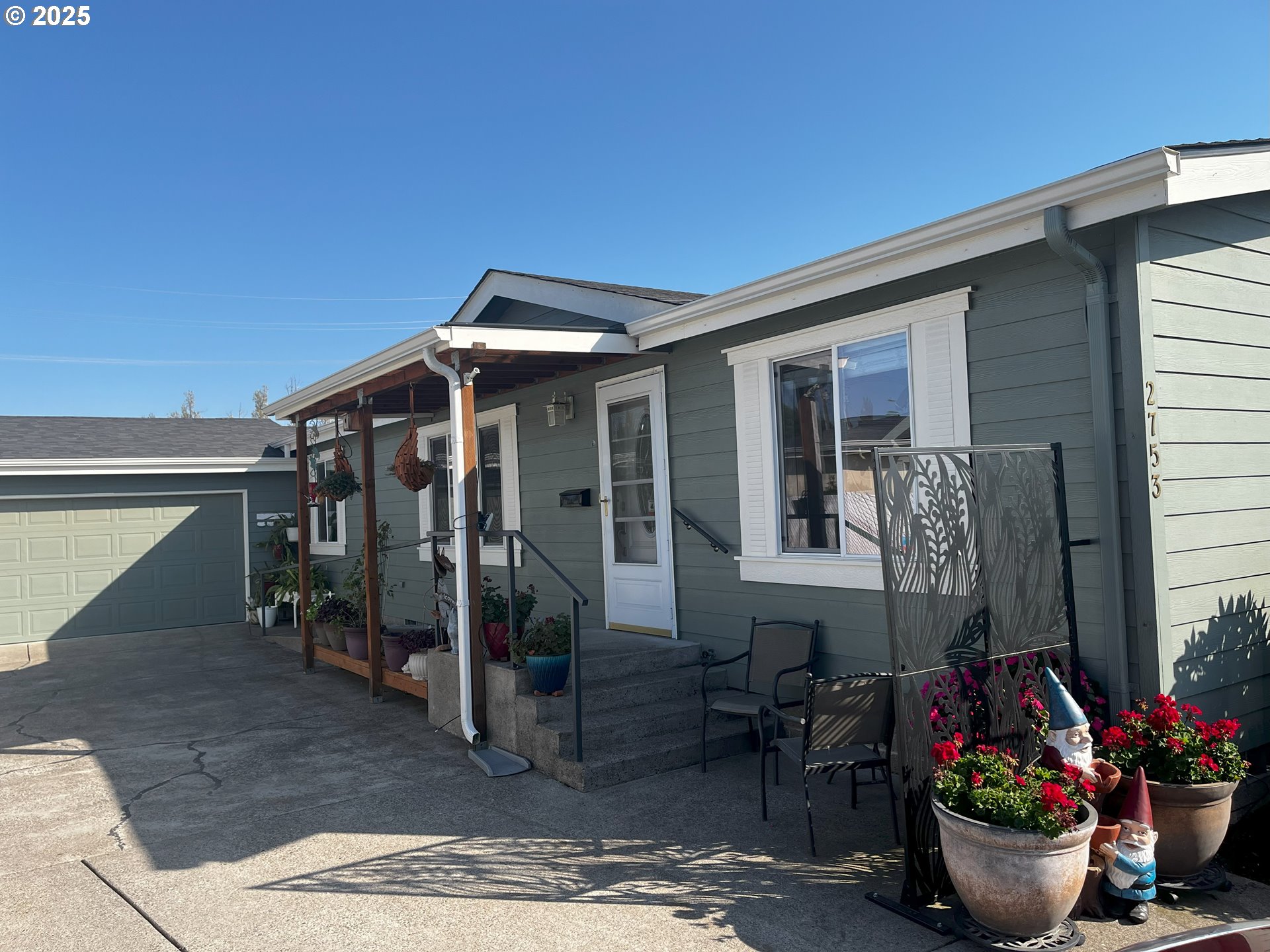 a front view of a house