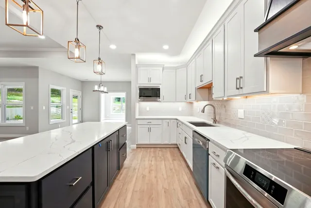 $489,900 | 120 Ln 520 A Lake, Unit 17, Fremont, IN 46737