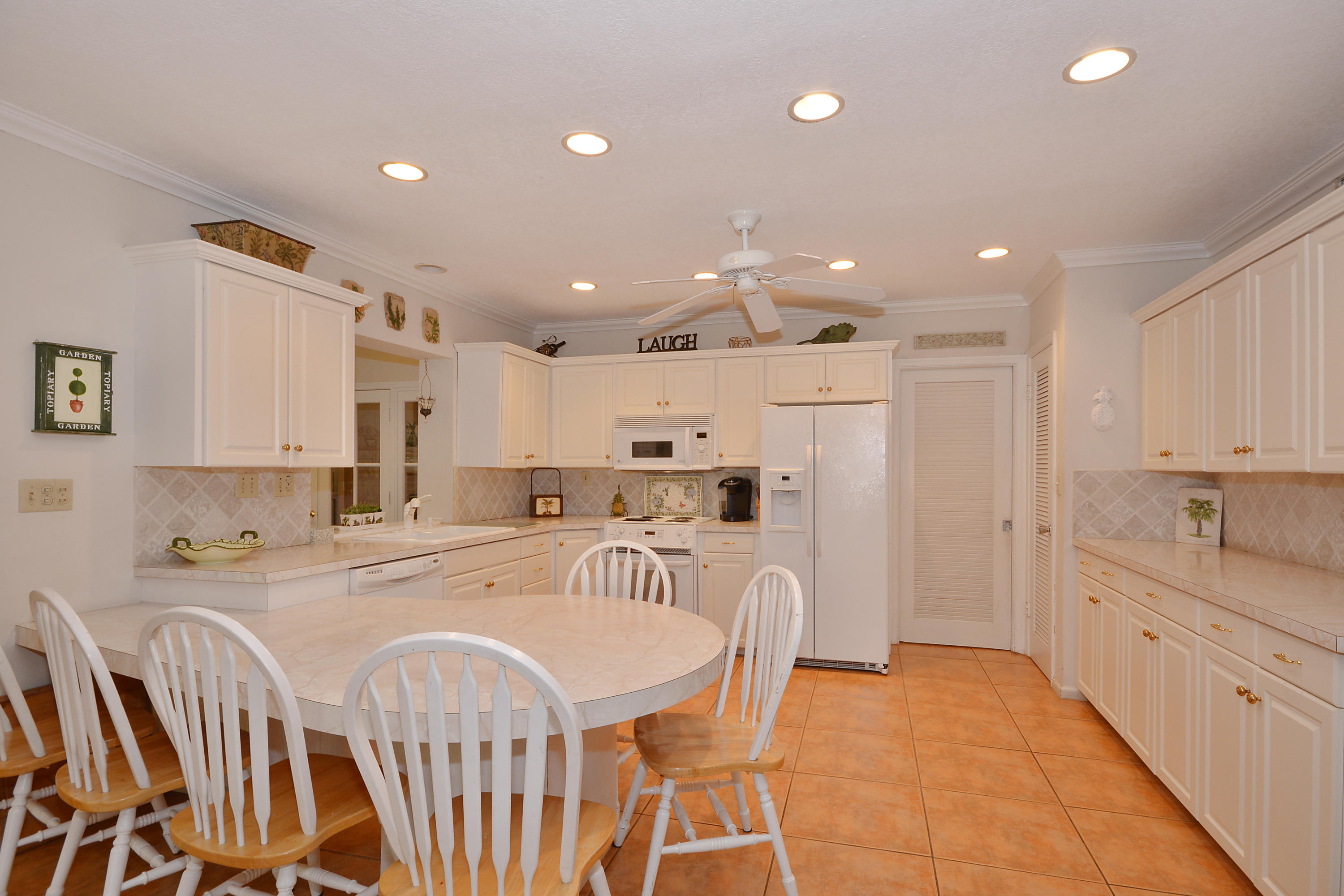 398 Northwest 7th Avenue Boca Raton, FL 33486 - Photo 5 of 32 VHT-RX-10186103_4.jpg