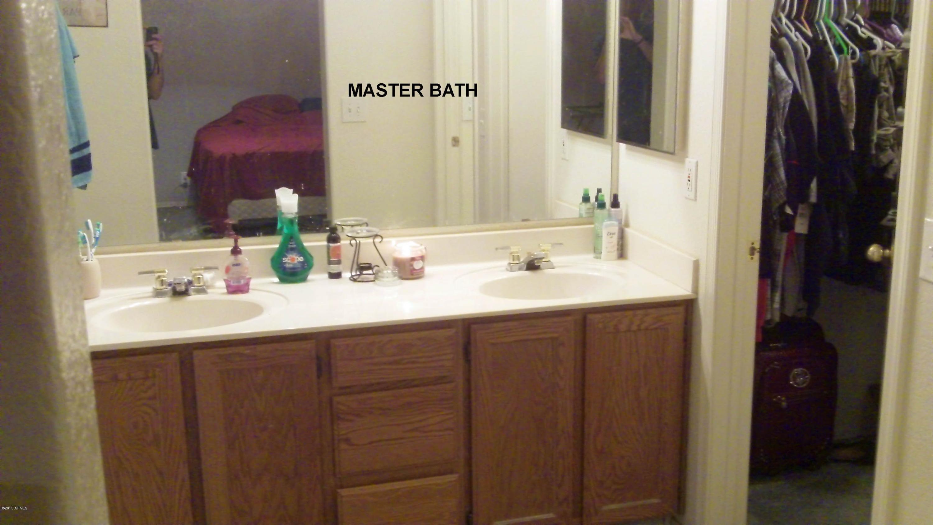8337 West Ocotillo Road Glendale, AZ 85305 - Photo 15 of 25 10 MASTER BATH