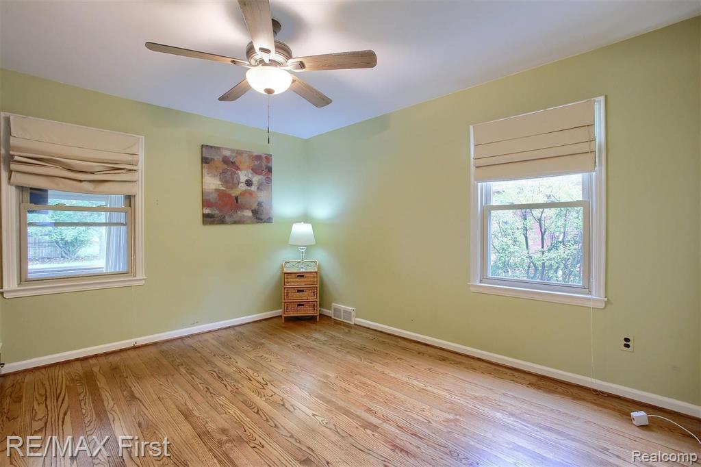 317 Ridgemont Road Grosse Pointe Farms, MI 48236 - Photo 14 of 20