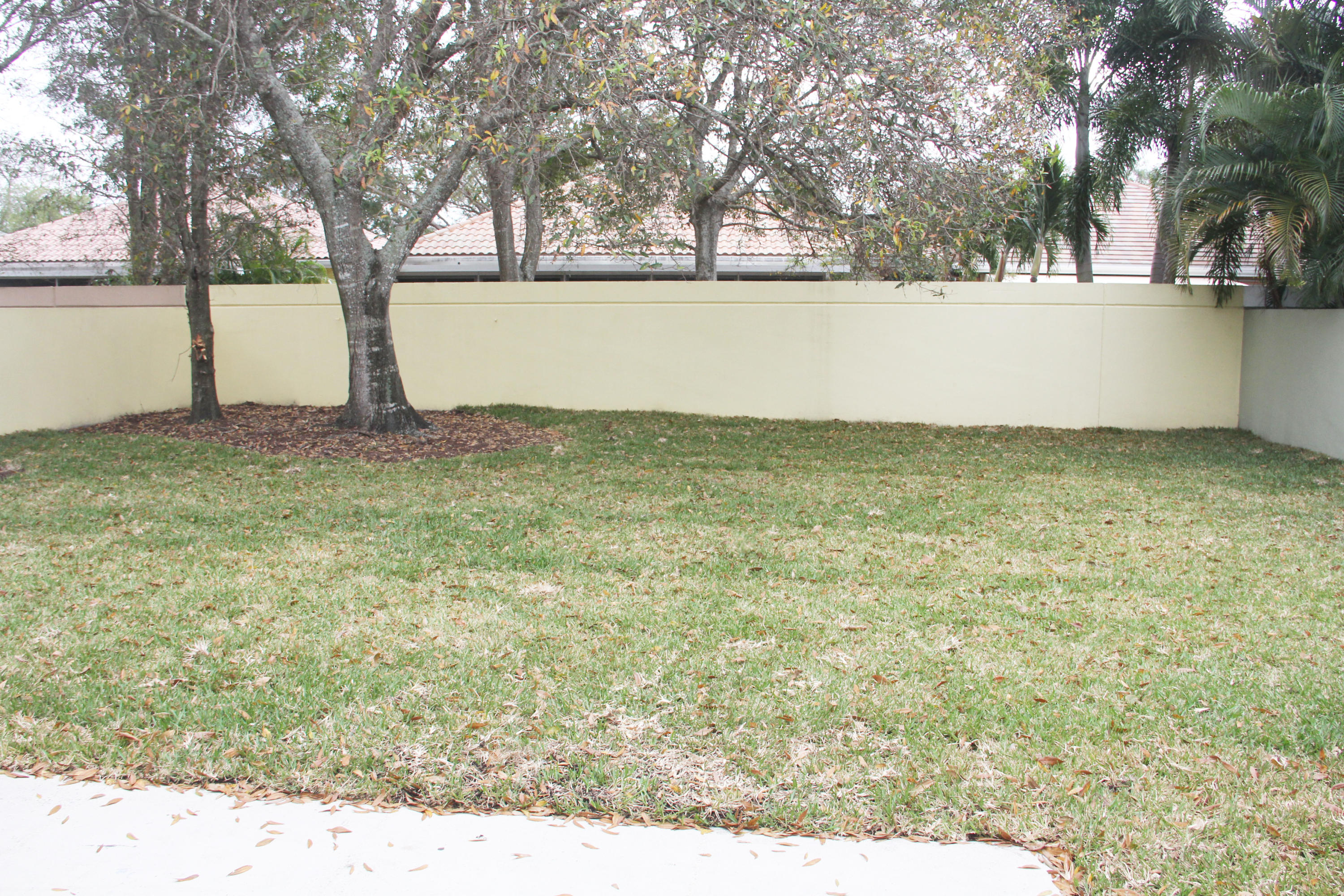 201 Hampton Circle Jupiter, FL 33458 - Photo 15 of 22 IMG_7333