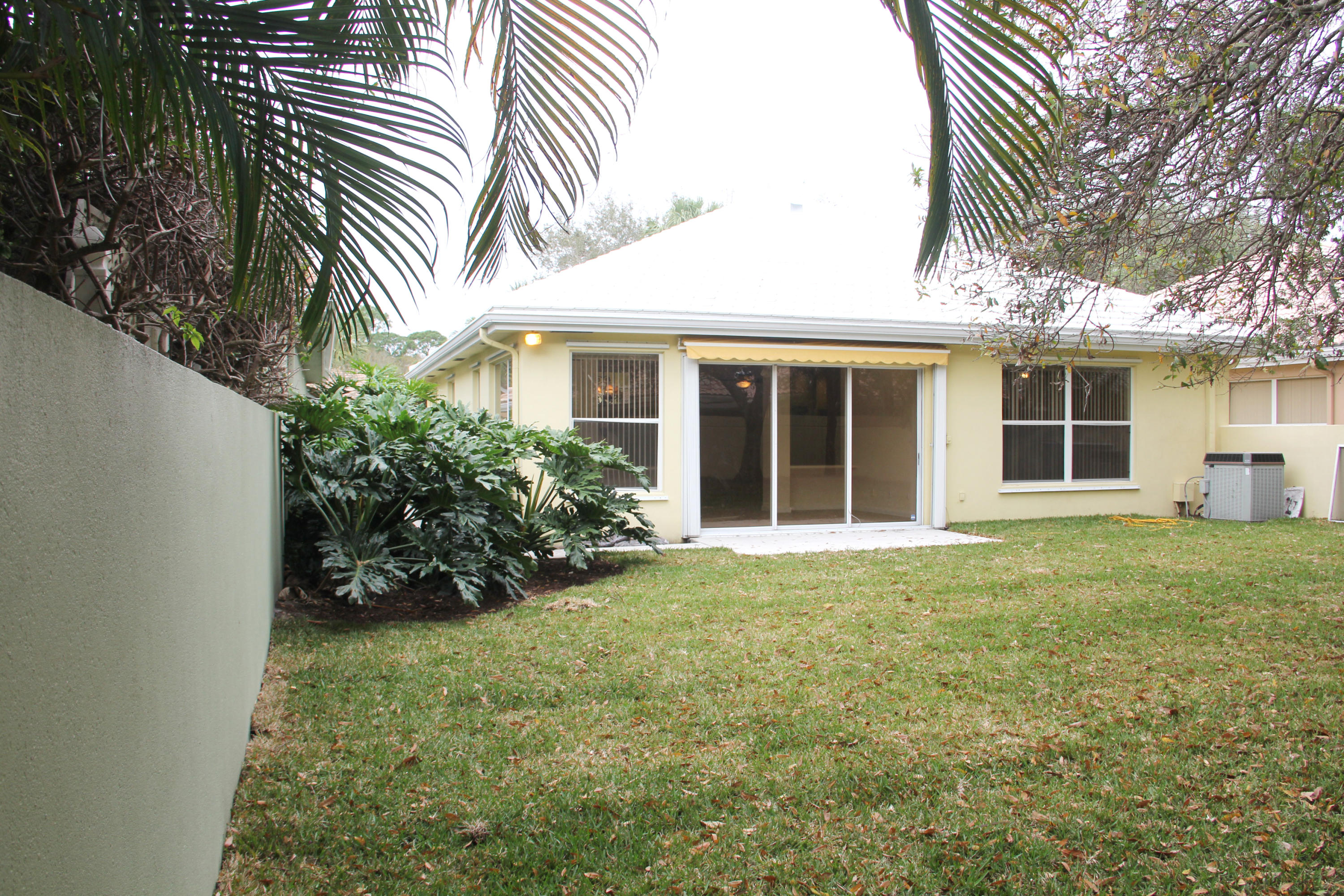 201 Hampton Circle Jupiter, FL 33458 - Photo 19 of 22 IMG_7343