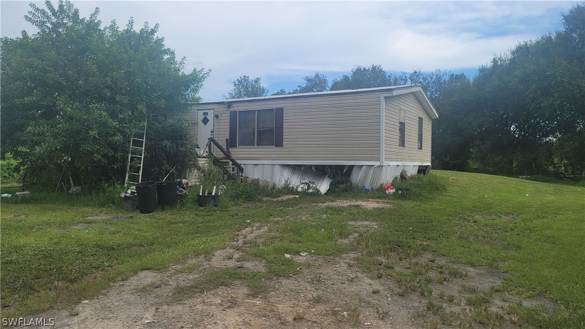 1175 Case Road LaBelle, FL 33935 - Photo 3 of 16 Gallery Image 3