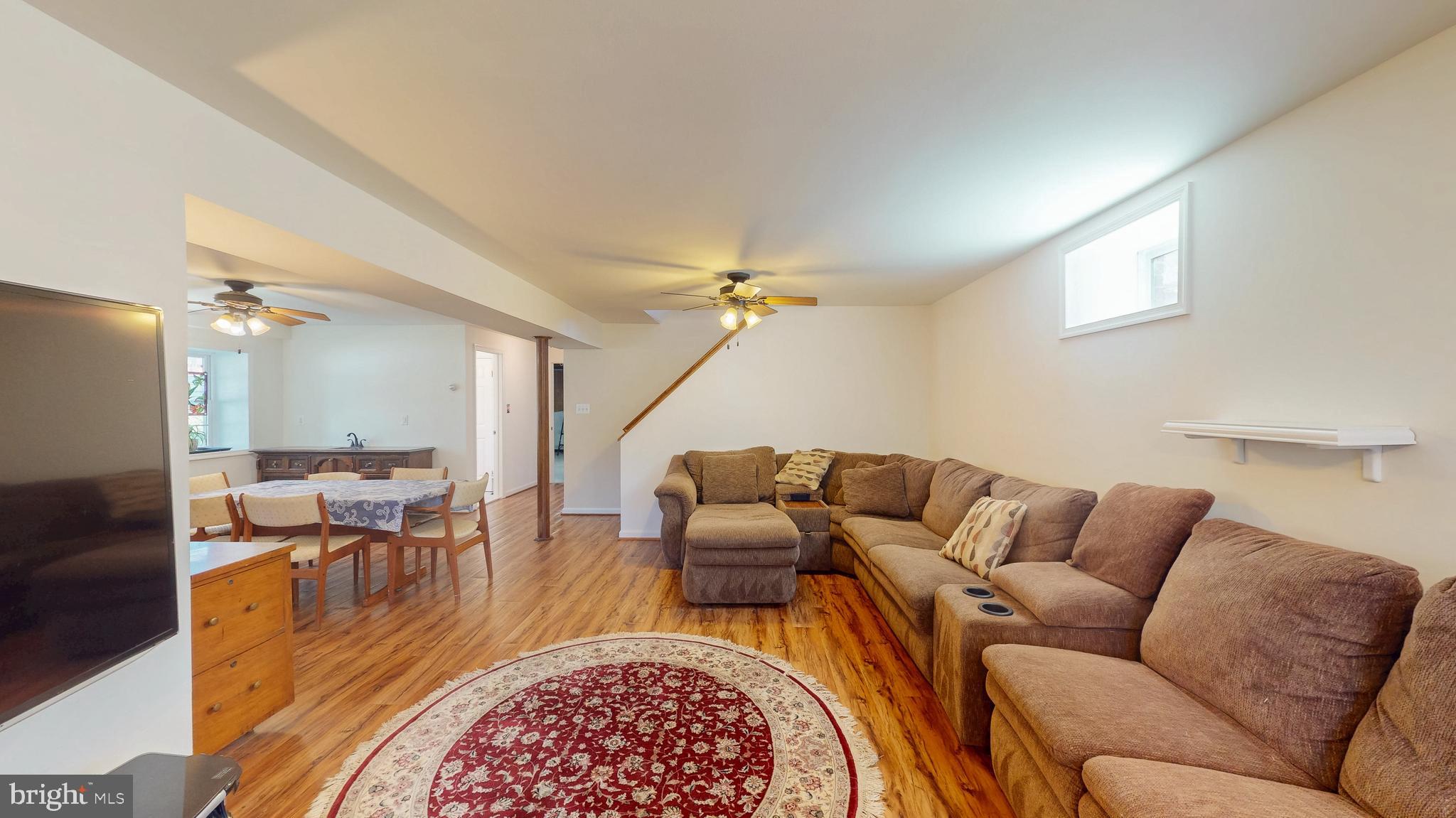 9126 Dunloggin Road Ellicott City, MD 21042 - Photo 28 of 41 a living room with furniture