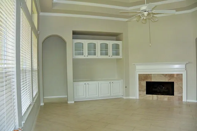 a view of a livingroom with a fireplace