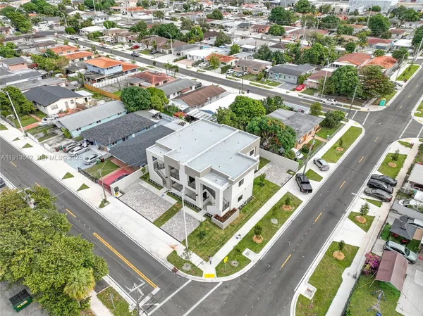 $3,200 | 4309 East 8th Court, Unit A, Hialeah, FL 33013