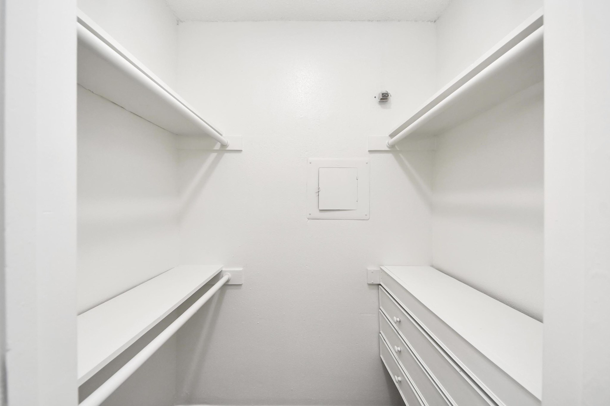 6601 Sands Point Drive, Unit 47 Houston, TX 77074 - Photo 33 of 46 a view of room